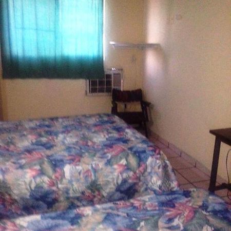 Hotel Atenas Mazatlán Quarto foto